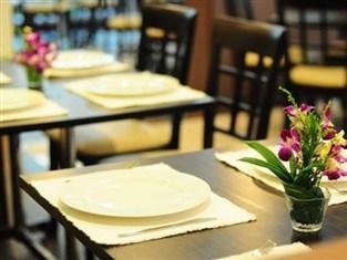 โรงแรม โรงแรมเอเวียน กรุงเทพมหานคร