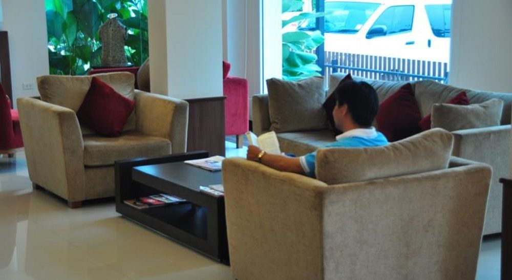 โรงแรมเอเวียน โรงแรม 5*
